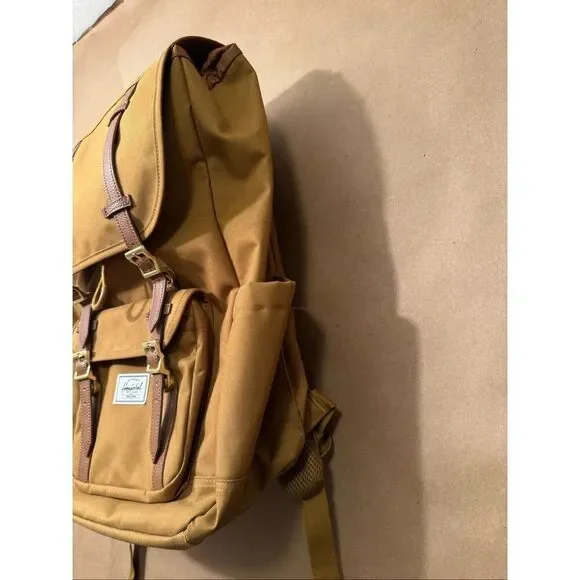 Hershel Supply Co. Little American Backpack - Picture 4 of 9